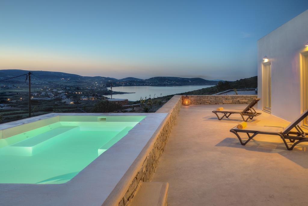 Natura Villas Paros 몰로스파루 외부 사진