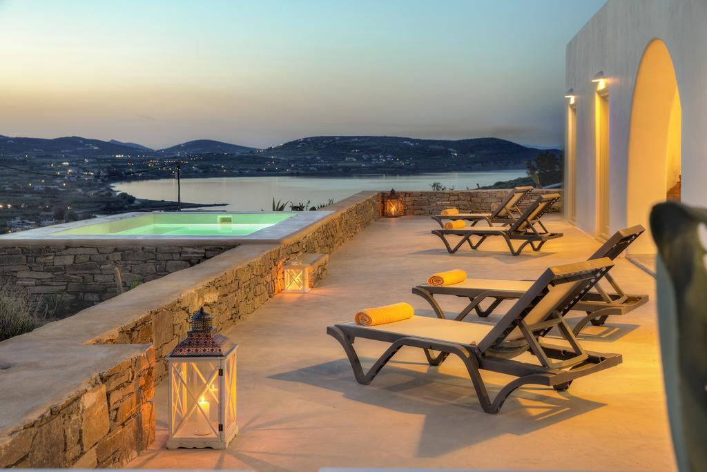 Natura Villas Paros 몰로스파루 외부 사진