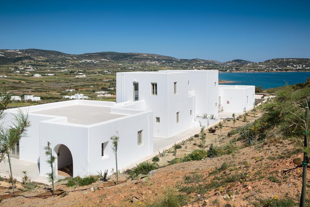 Natura Villas Paros 몰로스파루 외부 사진