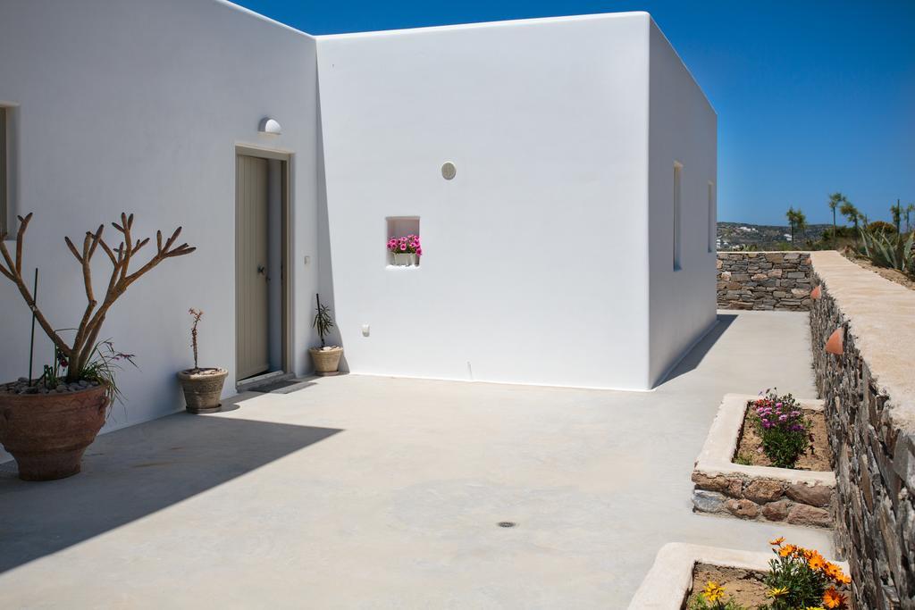 Natura Villas Paros 몰로스파루 외부 사진