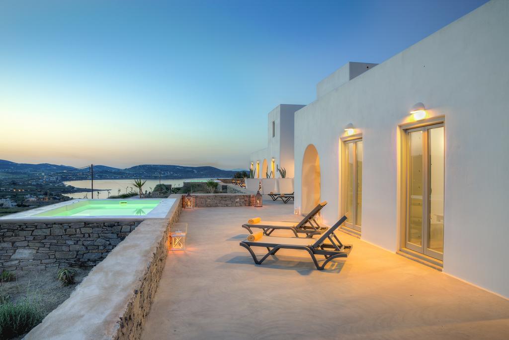 Natura Villas Paros 몰로스파루 외부 사진